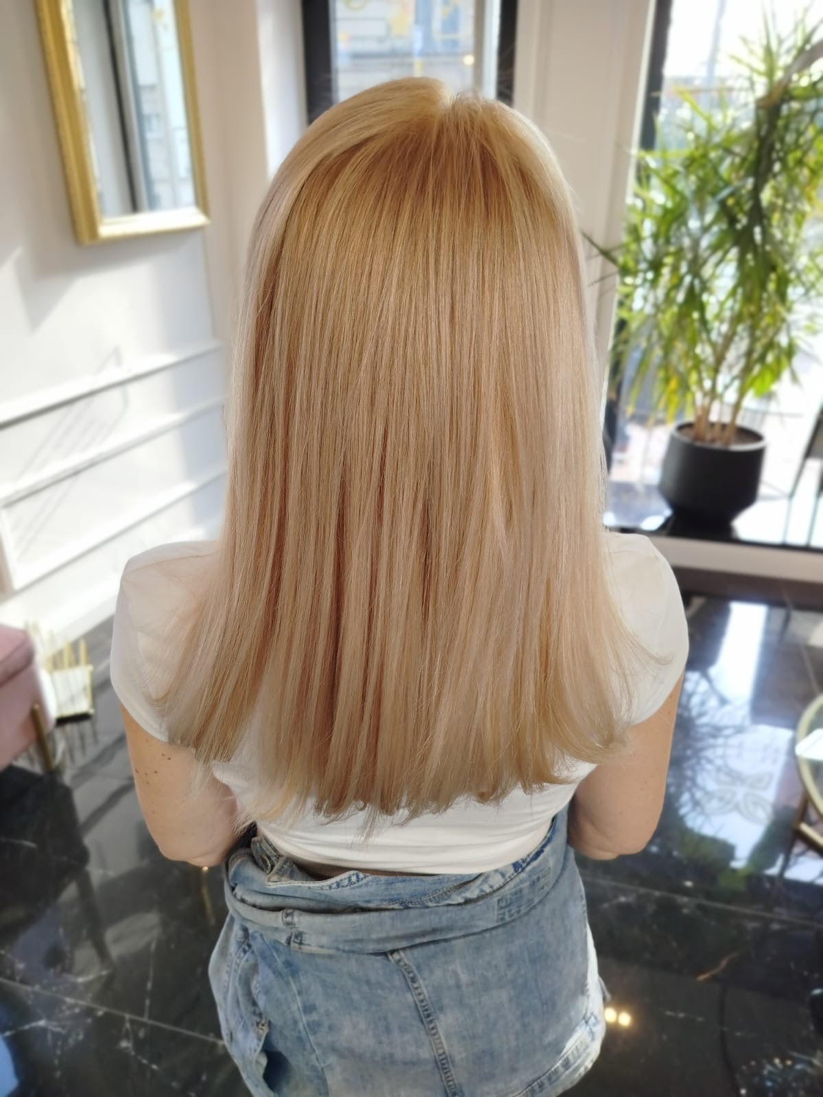 Posle transformacije iz drugog ugla - Diamond Jasna salon